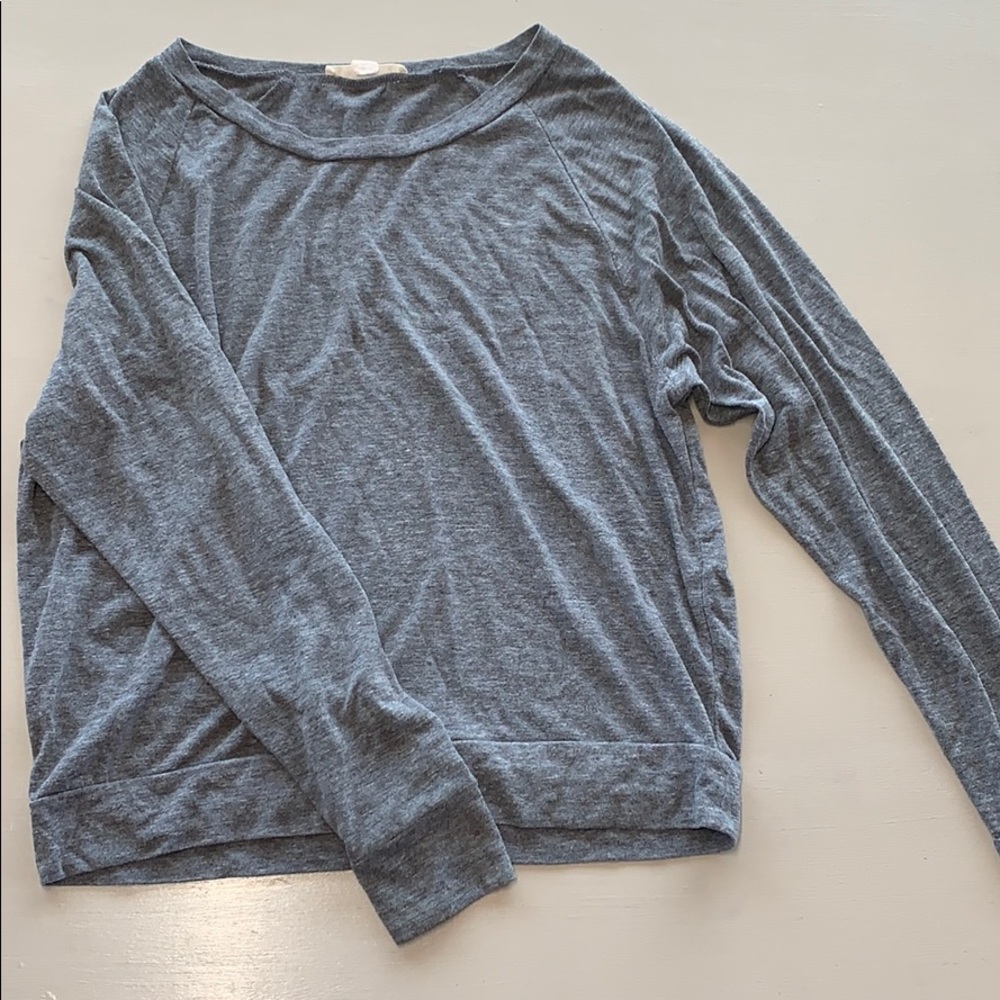 Forever 21 long sleeve gray crew neck long sleeve